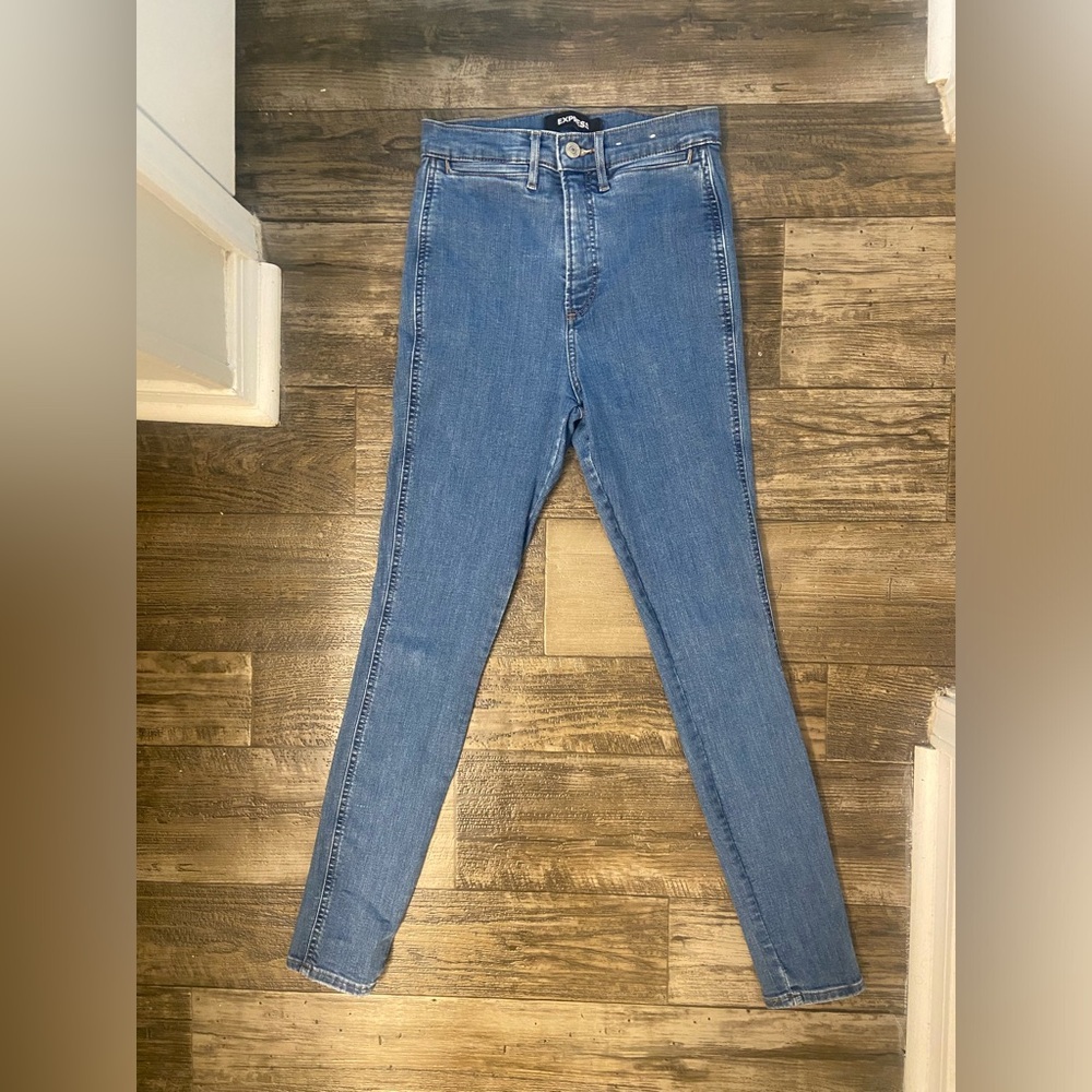 Express women’s super high rise ankle legging medium-wash jeans size 6L - 26 EUC